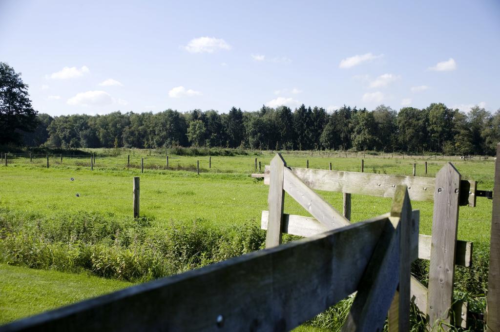 Oranje Hoeve Helenaveen Exterior photo